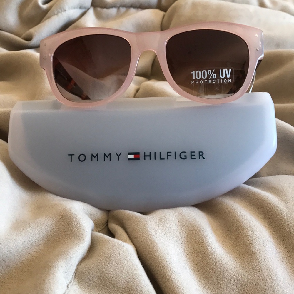 Tommy Hilfiger Sunglasses